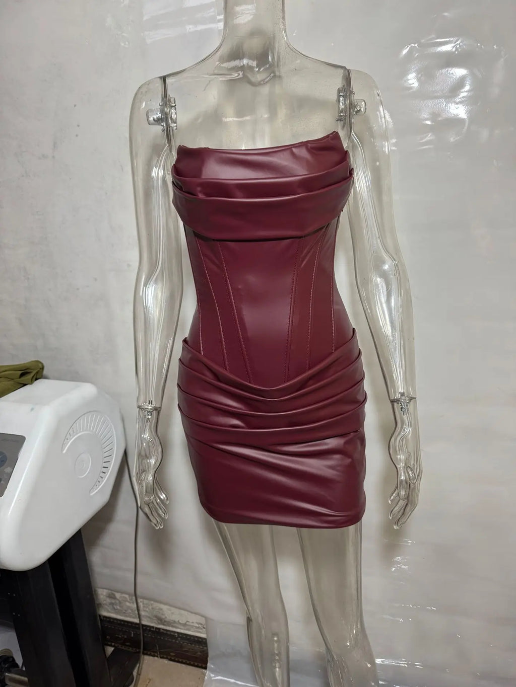 Suninheart Pu Faux Leather Party Dress Women 2026 Strapless Bodycon Mini Dress Elegant Lace Up Ruched Dress for Wedding Events