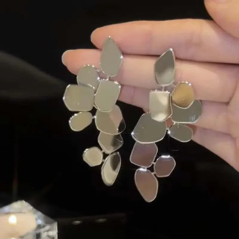 Exaggerated Metal Irregular Pendant Earrings For Women Fashion Silver Color Leaf Long Hanging Earrings Wedding Jewelry 2025