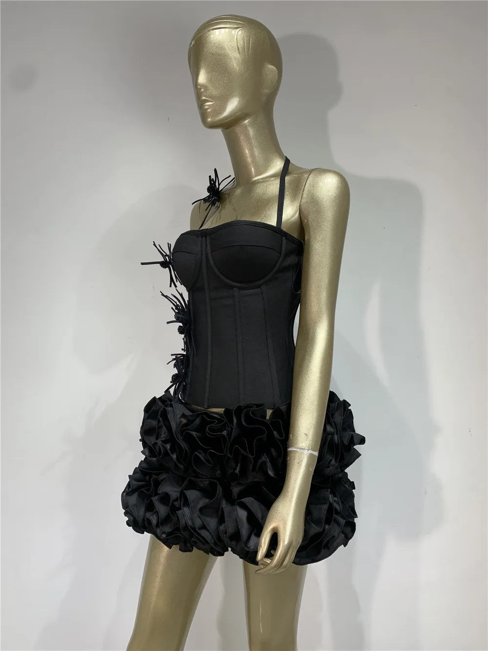 Women Sexy Party Dress Halter Laced Up Crop Top And Flowers Mini Skirt Two Piece Sets Club Evening Celebrity Outfits Wholesale