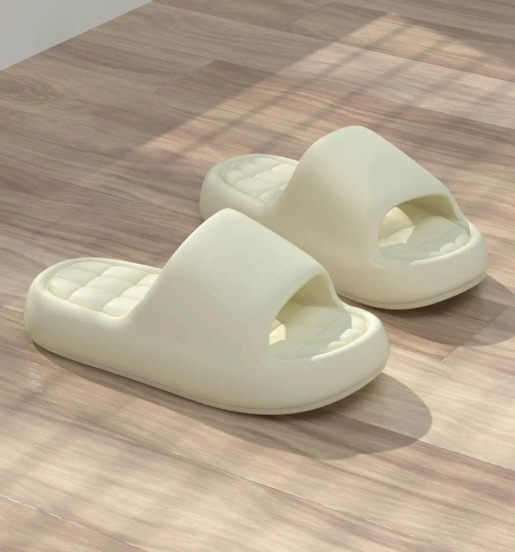 Unisex Bathroom Slippers Cloud Cushion Slides Summer Flat Sandals Thick Platform Shoes Man Indoor Non-Slip Couple Flip Flops