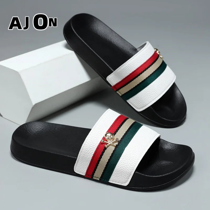Summer Men's Shoes Sports Casual Slippers Indoor and Outdoor EVA Shoes Non-Slip Men's Beach Outdoor Garden Sandals Size 39-45
