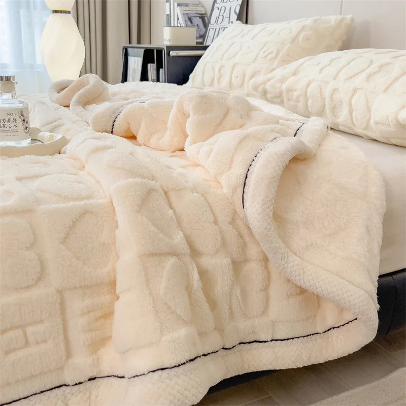 Solid Color Taffeta Velvet Carved Blanket Thick Double-Sided Plush Multifunctional Blanket Office Nap Quilt for All Seasons