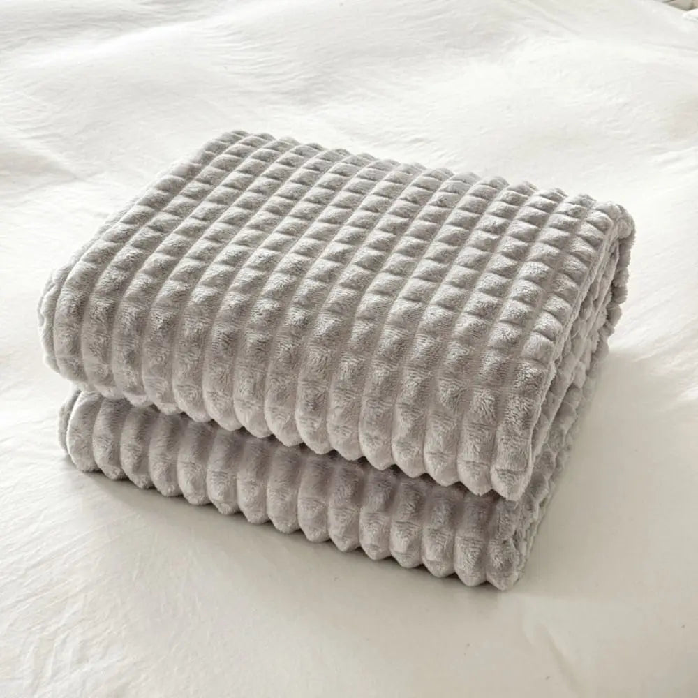 Multifunctional Solid Color Flannel Blanket Comfortable Thickened Sofa Blanket Warm Soft Office Nap Blanket Unisex