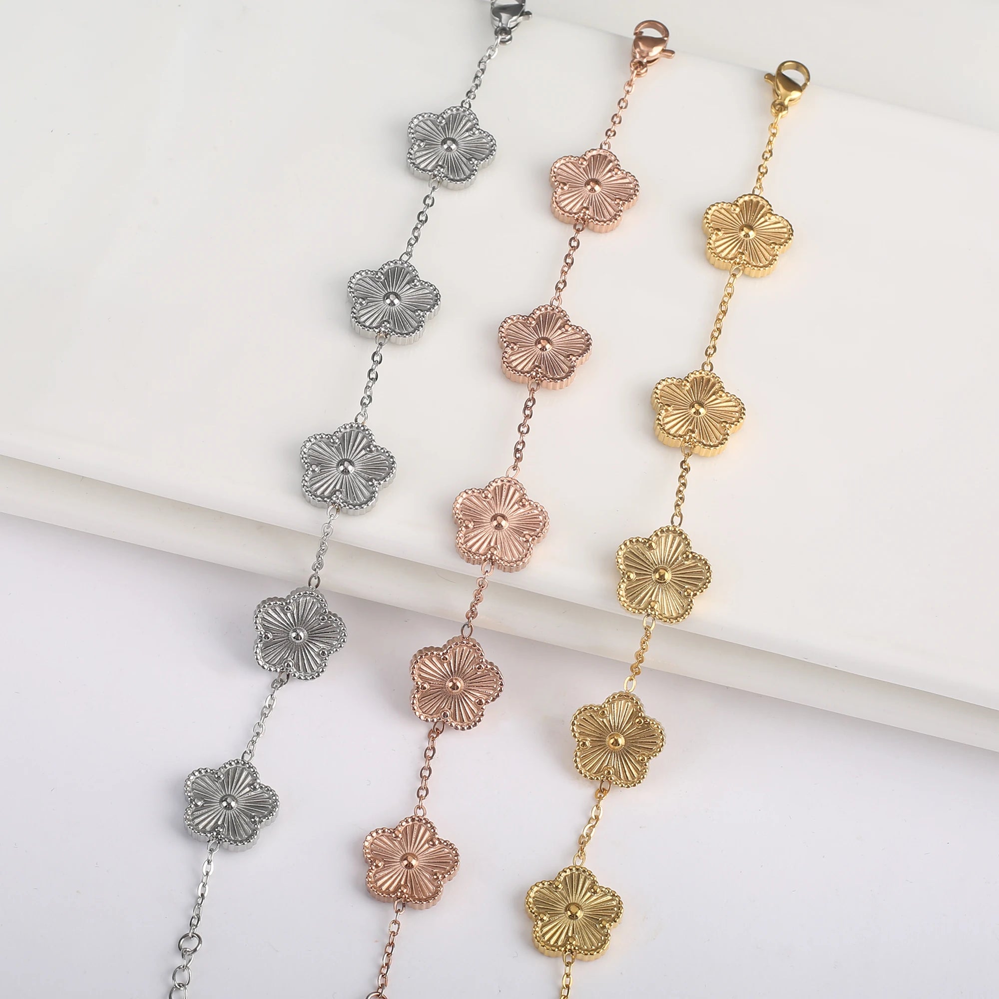 Hot Sale Stainless Steel Laser Five Leaf Flower Petal Adjustable Clover Bracelet Classic for Woman Girl Brand Jewelry Party Gift Secondary image