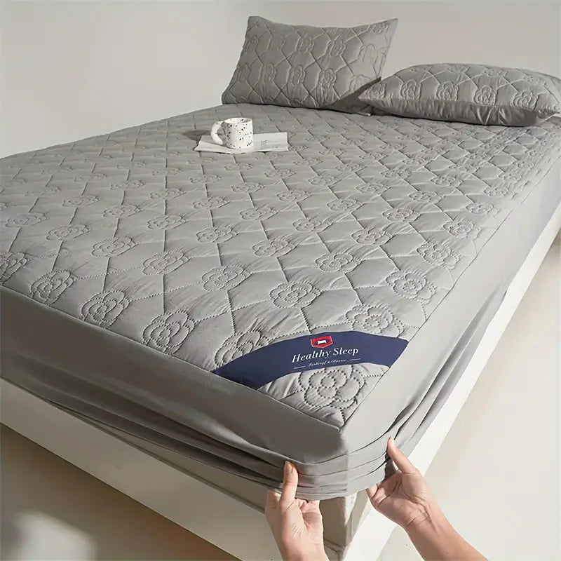 1pc Waterproof Mattress Protector (no Pillowcases), Soft and Breathable Fitted Sheet with Deep Pocket for Single or Double Bed Secondary image