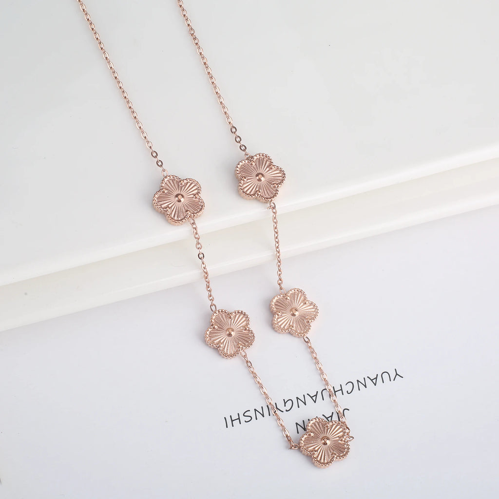 Hot Sale Stainless Steel Laser Five Leaf Flower Petal Adjustable Clover Bracelet Classic for Woman Girl Brand Jewelry Party Gift