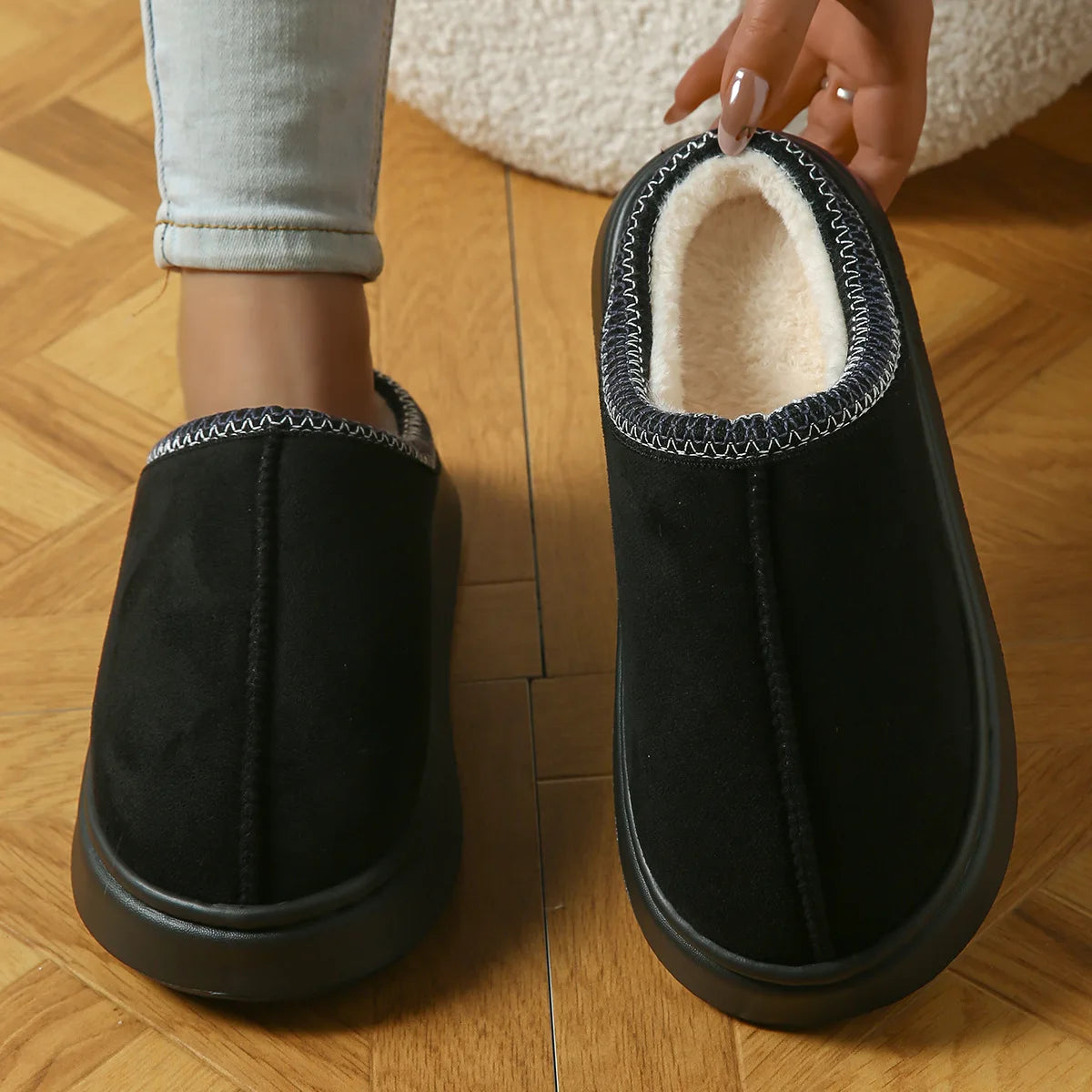 Pantoufles D'hiver Chaudes Pour Femmes, Intérieur En Peluche, Semelle Épaisse Antidérapante, Chaussures De Maison Chaudes Brodée