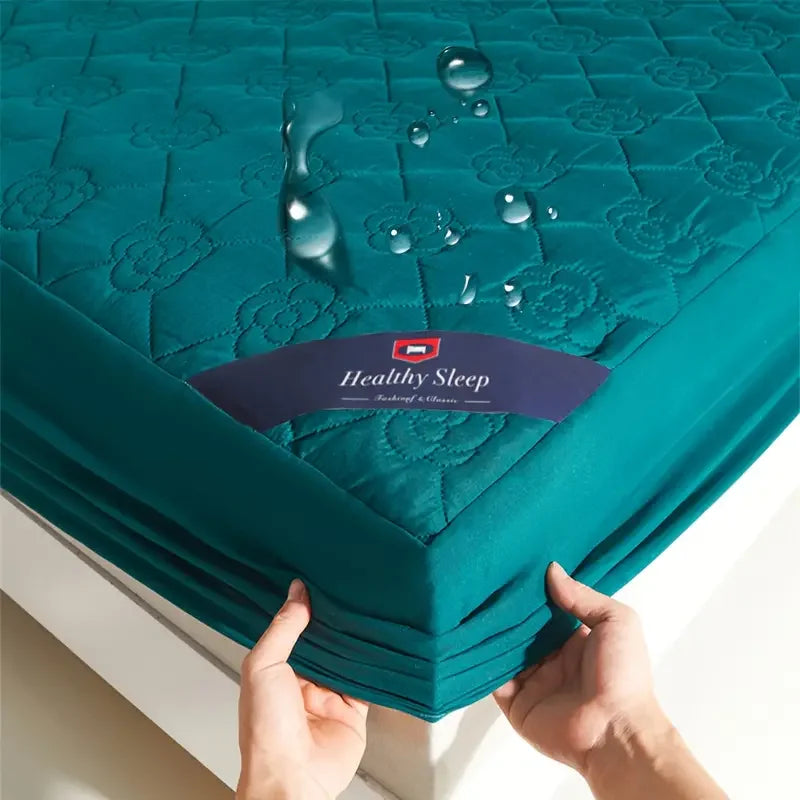 1pc Waterproof Mattress Protector (no Pillowcases), Soft and Breathable Fitted Sheet with Deep Pocket for Single or Double Bed Main image