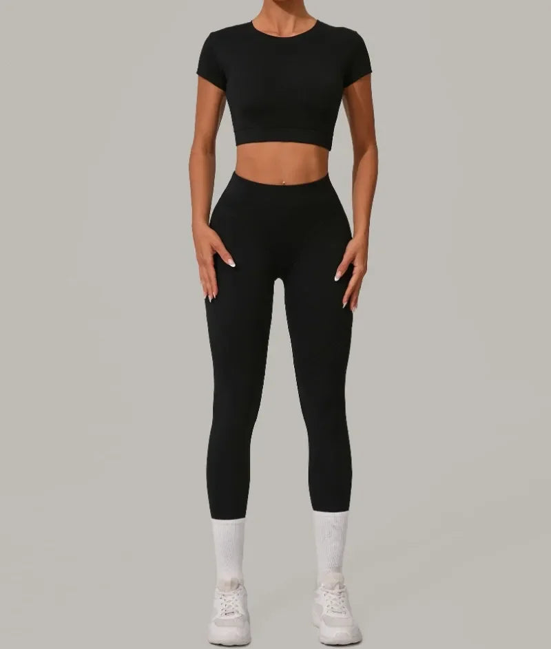 Gym Workout Yoga Fitness Sports Suit Short-sleeved Top Padded-free High-waisted Hip-lifting Trousers Outdoors Leisure Sportswear