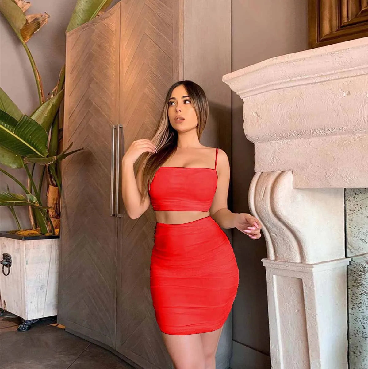 Women's New Sexy Sleeveless Strap Small Tank Top Short Top Fashion Wrinkle Bag Hip Skirt Two Piece Set
