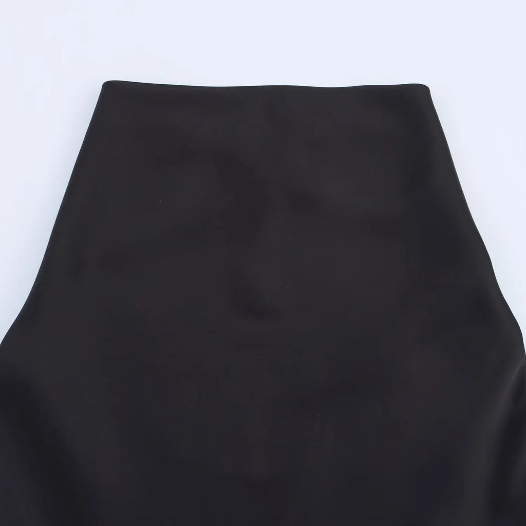 2026 Summer New Women's Clothing Simple Temperament Fashionable And Sexy Backless Silk Satin Texture Hanging Neck Dress