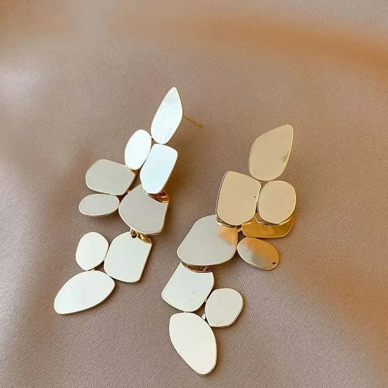 Exaggerated Metal Irregular Pendant Earrings For Women Fashion Silver Color Leaf Long Hanging Earrings Wedding Jewelry 2025