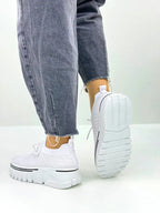 Caroline Sneakers: Stylish Comfort for Every Step