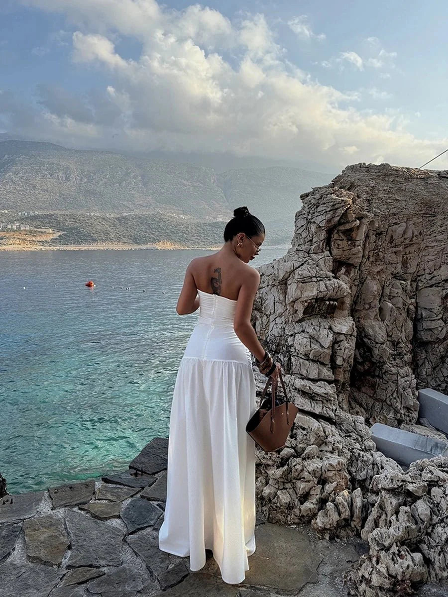Donna Hollow Out Cinched Elegant Dress Secondary image