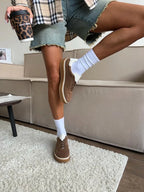 Emily Sneakers: Stylish Comfort