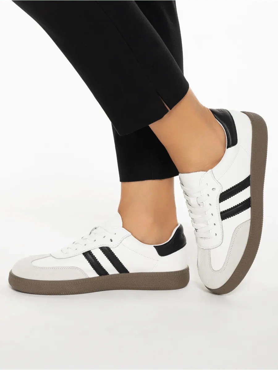 Pauline Sneakers Stylish Footwear For Women Secondary image