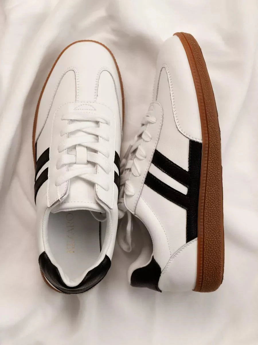 Sanford Sneakers: Stylish Kicks